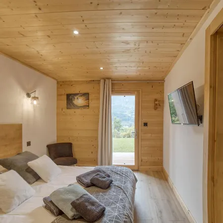 Chalet Chalet****luxe Sauna & Le Champenois Samoens